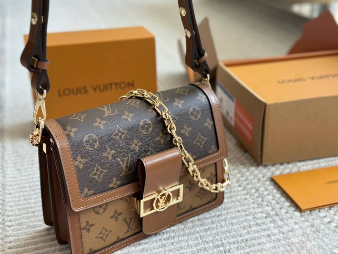 Dauphine MM Shoulder Bag – Monogram & Reverse Canvas Style