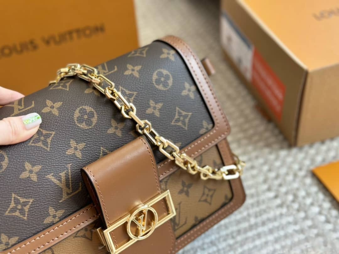 Dauphine MM Shoulder Bag – Monogram & Reverse Canvas Style